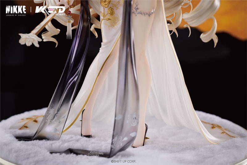Scaled Figure 1/4 Crown - Glorious Flower Ver. Goddess of Victory: NIKKE By VKEND