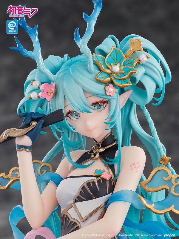 Scaled Figure 1/7 Hatsune Miku - Azure Dragon Ver. Vocaloid By Kaiyodo