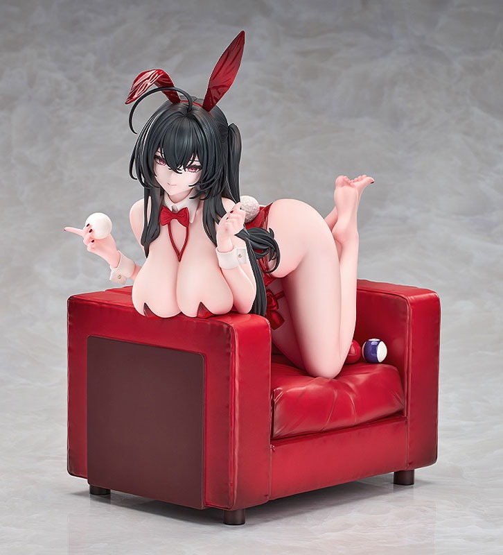 Scaled Figure 1/7 Taihou - Fun on the Baize Ver. Azur Lane  By Good Smile Arts Shanghai