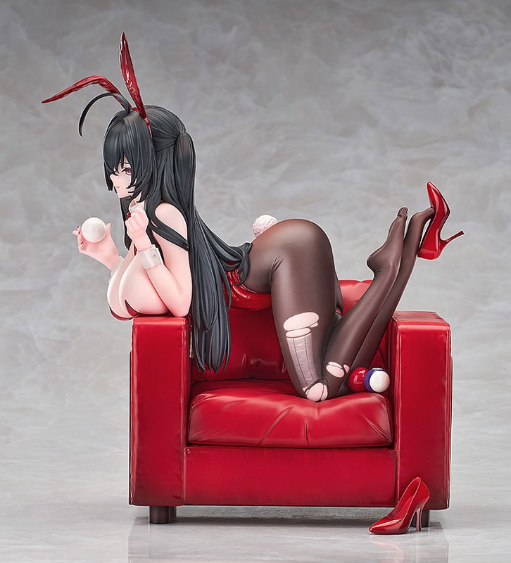 Scaled Figure 1/7 Taihou - Fun on the Baize Ver. Azur Lane  By Good Smile Arts Shanghai