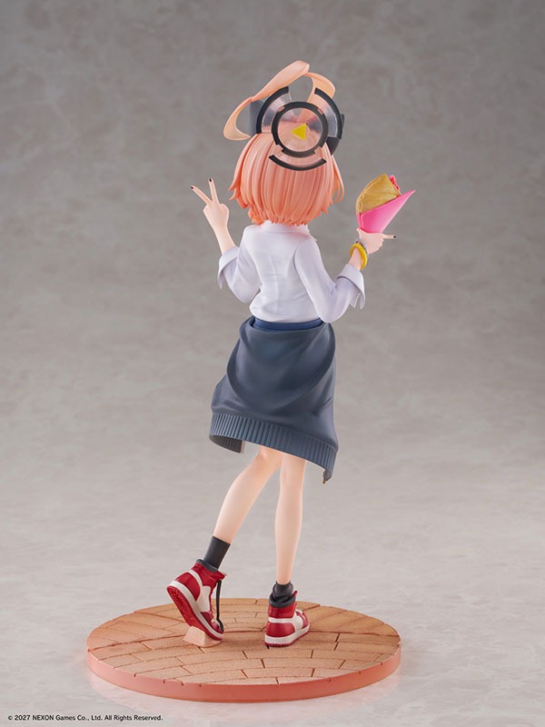 Scaled Figure 1/7 Mikamo Neru - School Memorial Lobby Ver. Blue Archive By WING
