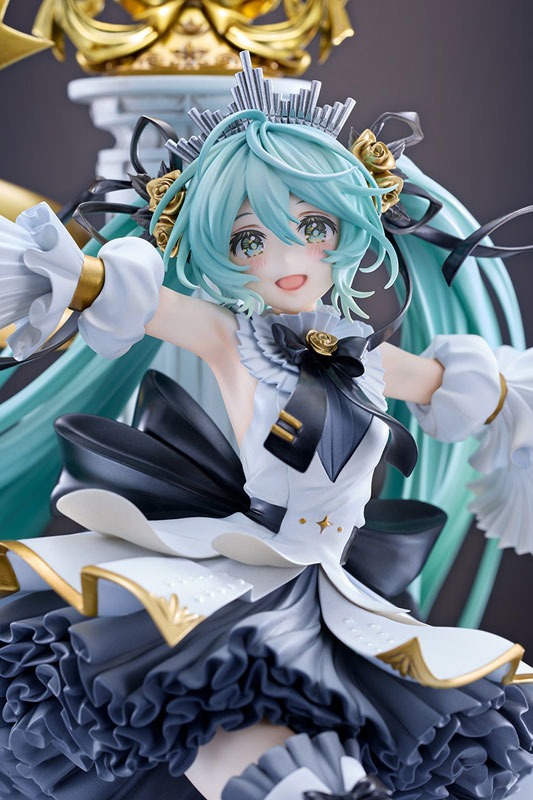 Scaled Figure 1/7 G.S. Collection Hatsune Miku - Symphony 10th Anniversary Ver. Vocaloid By Good Smile Company