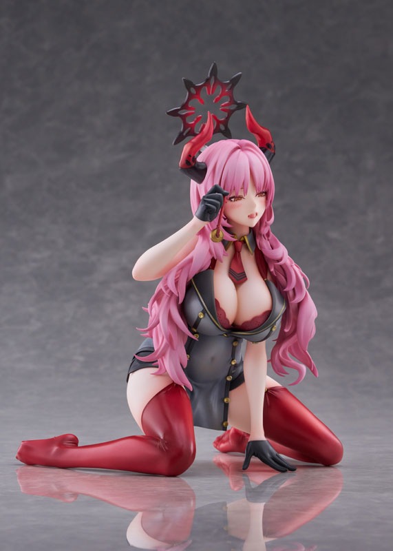 Scaled Figure 1/7 Kyougoku Satsuki - Memorial Lobby Ver. Blue Archive By GOLDEN HEAD