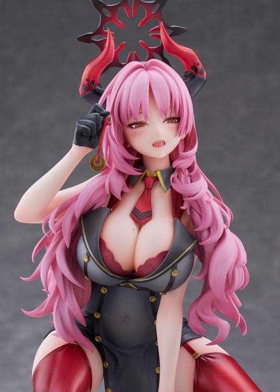 Scaled Figure 1/7 Kyougoku Satsuki - Memorial Lobby Ver. Blue Archive By GOLDEN HEAD