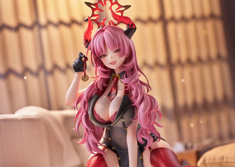 Scaled Figure 1/7 Kyougoku Satsuki - Memorial Lobby Ver. Blue Archive By GOLDEN HEAD