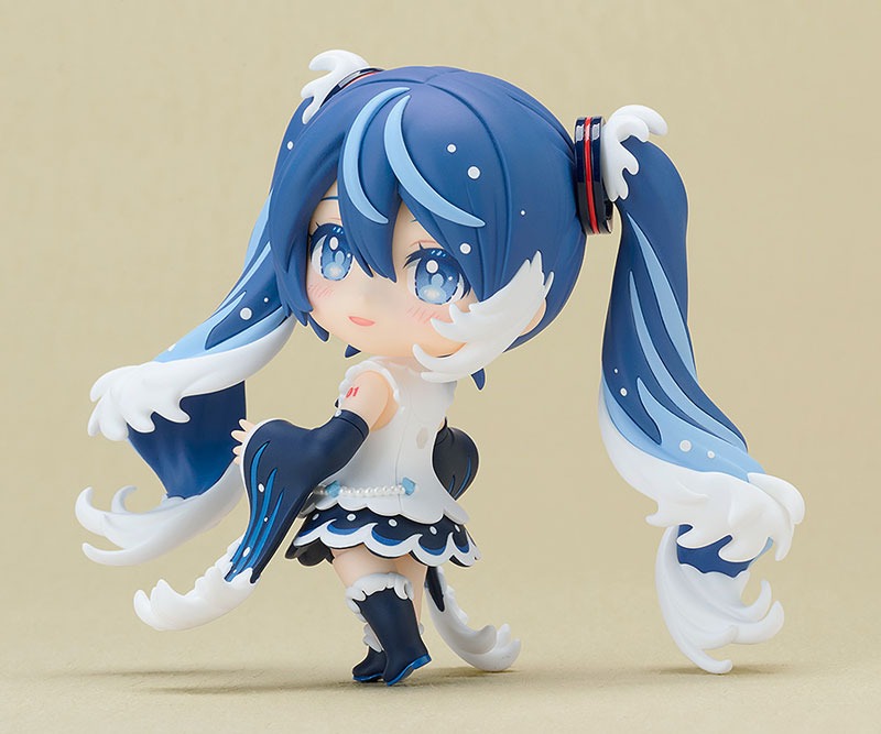 Nendoroid Hatsune Miku - Katsushika Hokusai Ver. Vocaloid Illustration by Rella By Good Smile Company