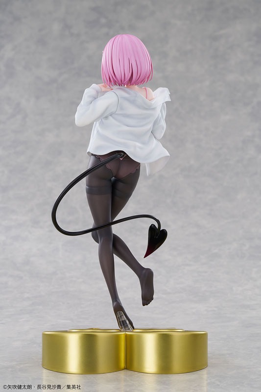 Scaled Figure 1/7 Momo Belia Deviluke - 20th Anniversary Ver. To Love-Ru Darkness By Design COCO