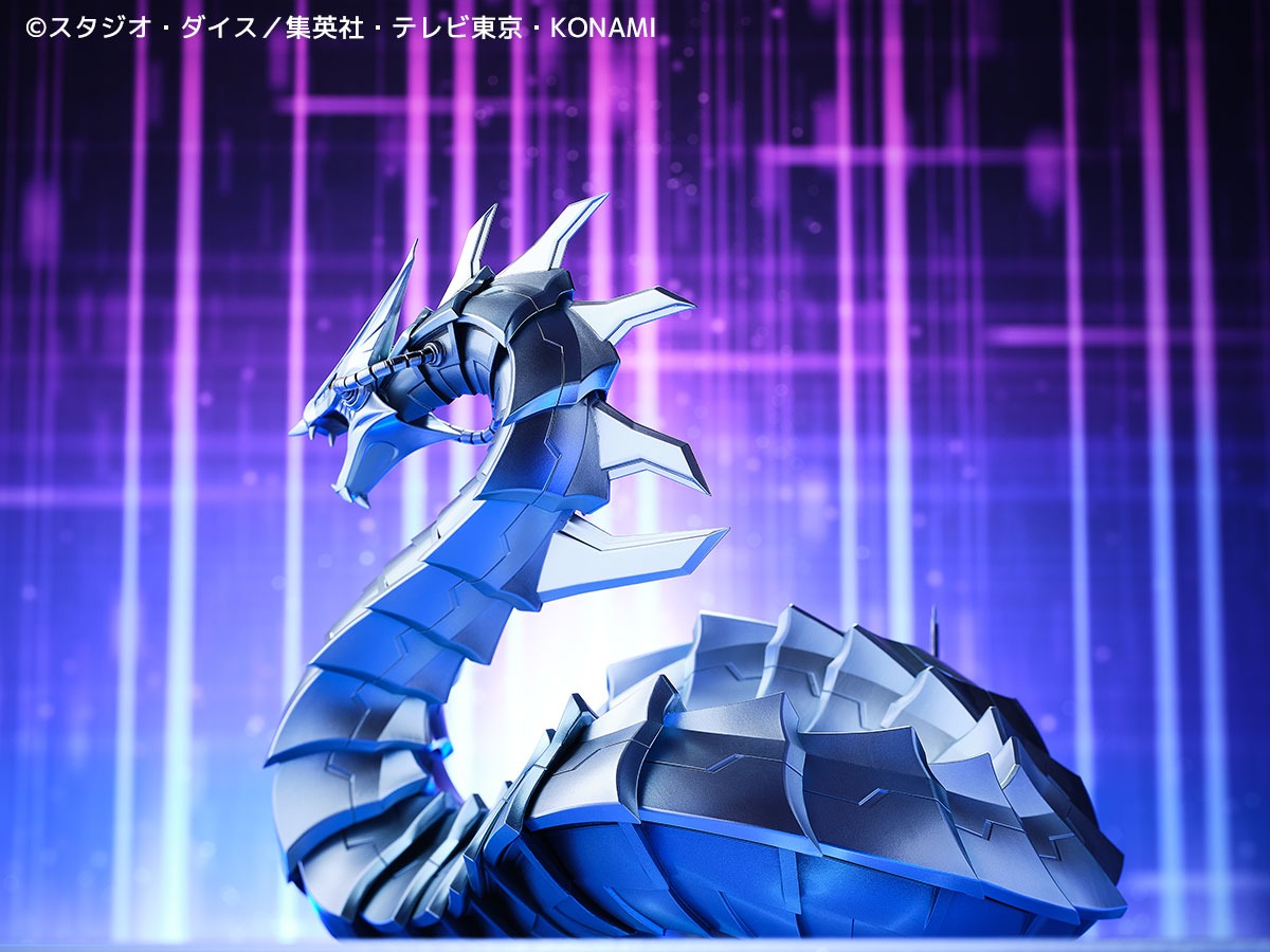 Non-Scale Figure Cyber Dragon - Yu-Gi-Oh! GX Duel Monsters (30cm) By Kaiyodo