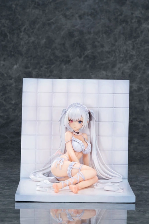 Image of [Cast Off] Scaled Figure 1/6 White Haired Luna-chan - Illustration by Komeshiro Kasu By PURE