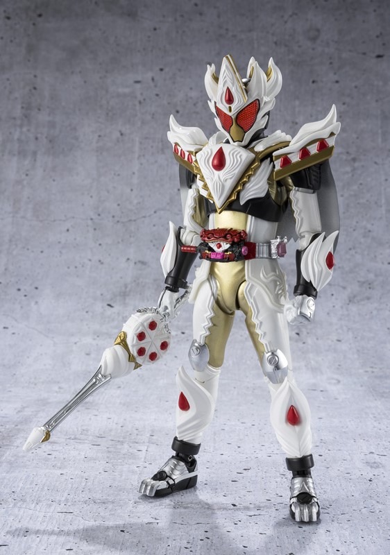 SHF S.H.Figuarts Kamen Rider Gavv - Caking Form By Premium Bandai