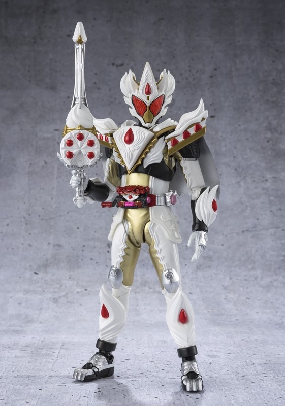 SHF S.H.Figuarts Kamen Rider Gavv - Caking Form By Premium Bandai