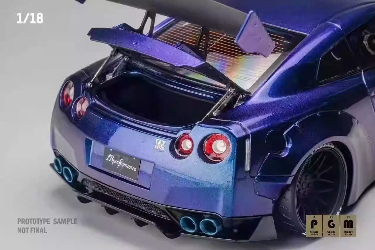 [Limited Edition] Scaled 1/18 Nissan LB-Works Liberty Walk LBWK GTR R35 alloy full door chameleon simulation car model By PGM