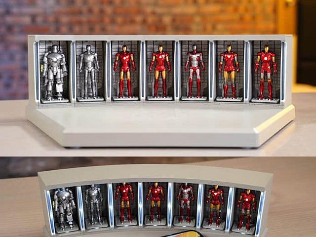[READY STOCK LIMITED ITEM] Marvel Qi Wireless Charging Ironman Hall Of Armor Ver.