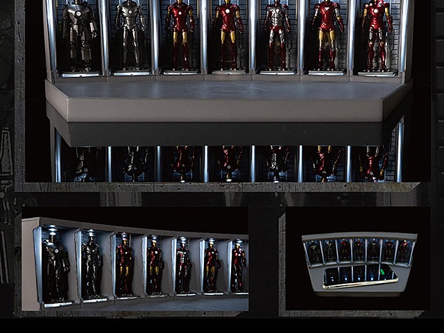 [READY STOCK LIMITED ITEM] Marvel Qi Wireless Charging Ironman Hall Of Armor Ver.