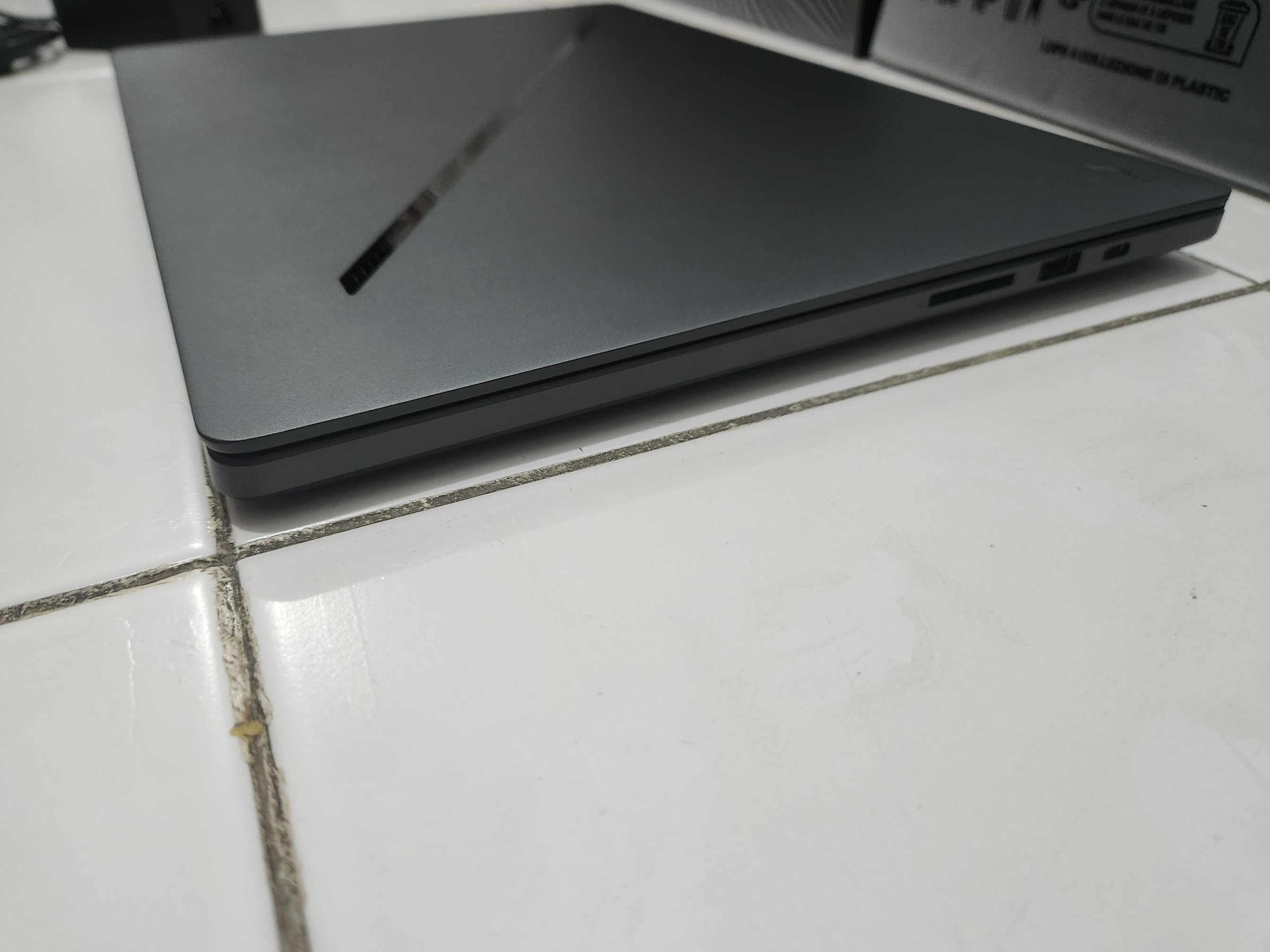 [READY STOCK ITEM] (Kondisi Bekas) ASUS ROG Zephyrus G16 GU605MV OLED NEBULA DISPLAY 16 Inch QHD 240Hz GeForce RTX 4060 - ULTRA 9 185H SSD 1TB RAM 32GB