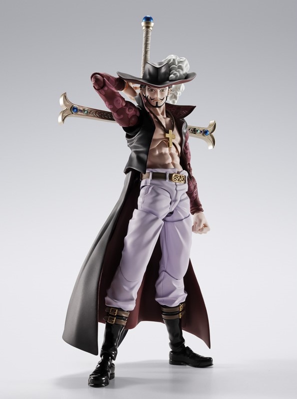 SHF S.H.Figuarts Dracule Mihawk - Hawk-Eye Ver. One Piece By Premium Bandai