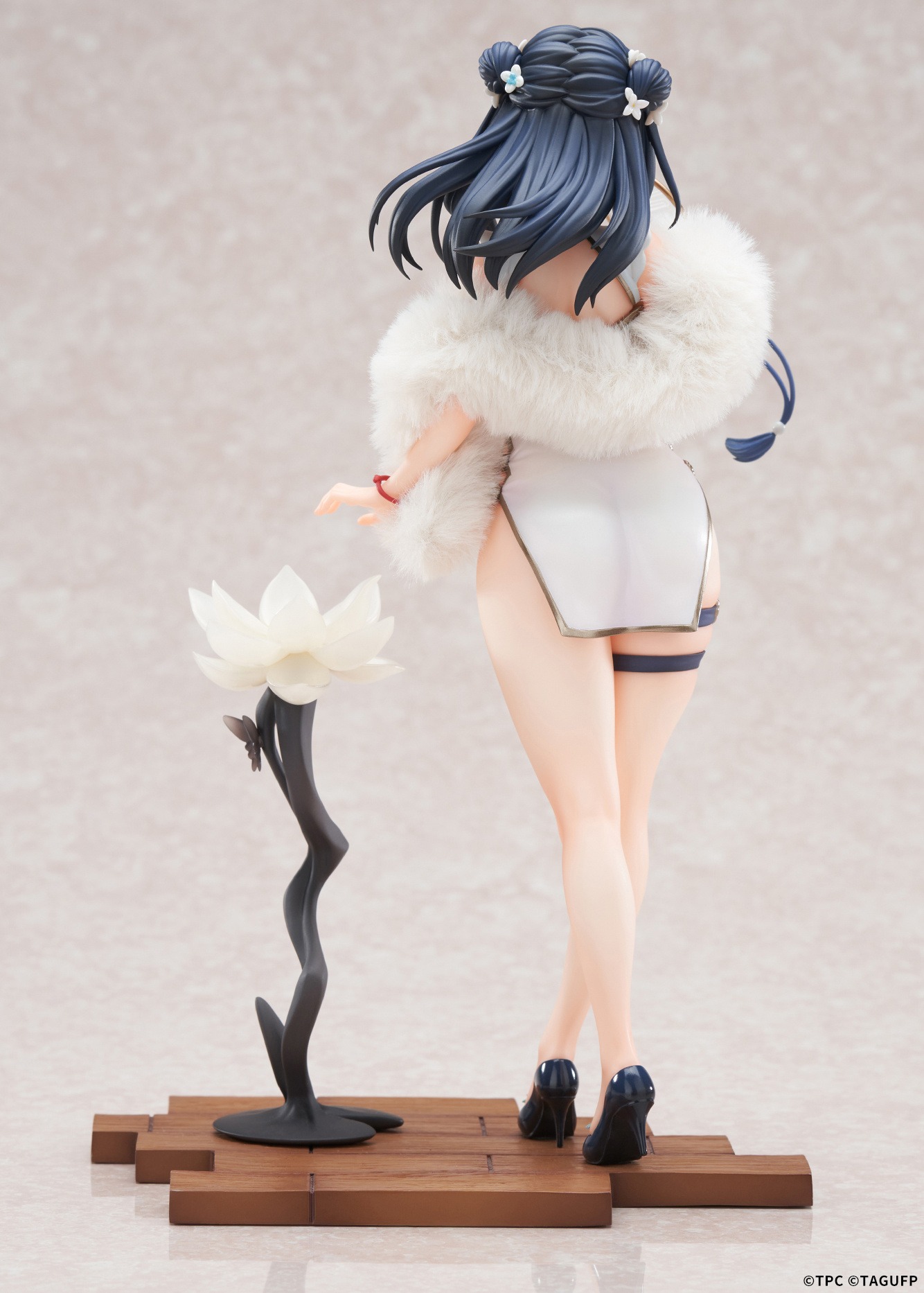 Scaled Figure 1/7 Takarada Rikka - China Dress Ver. Gridman Universe By APEX