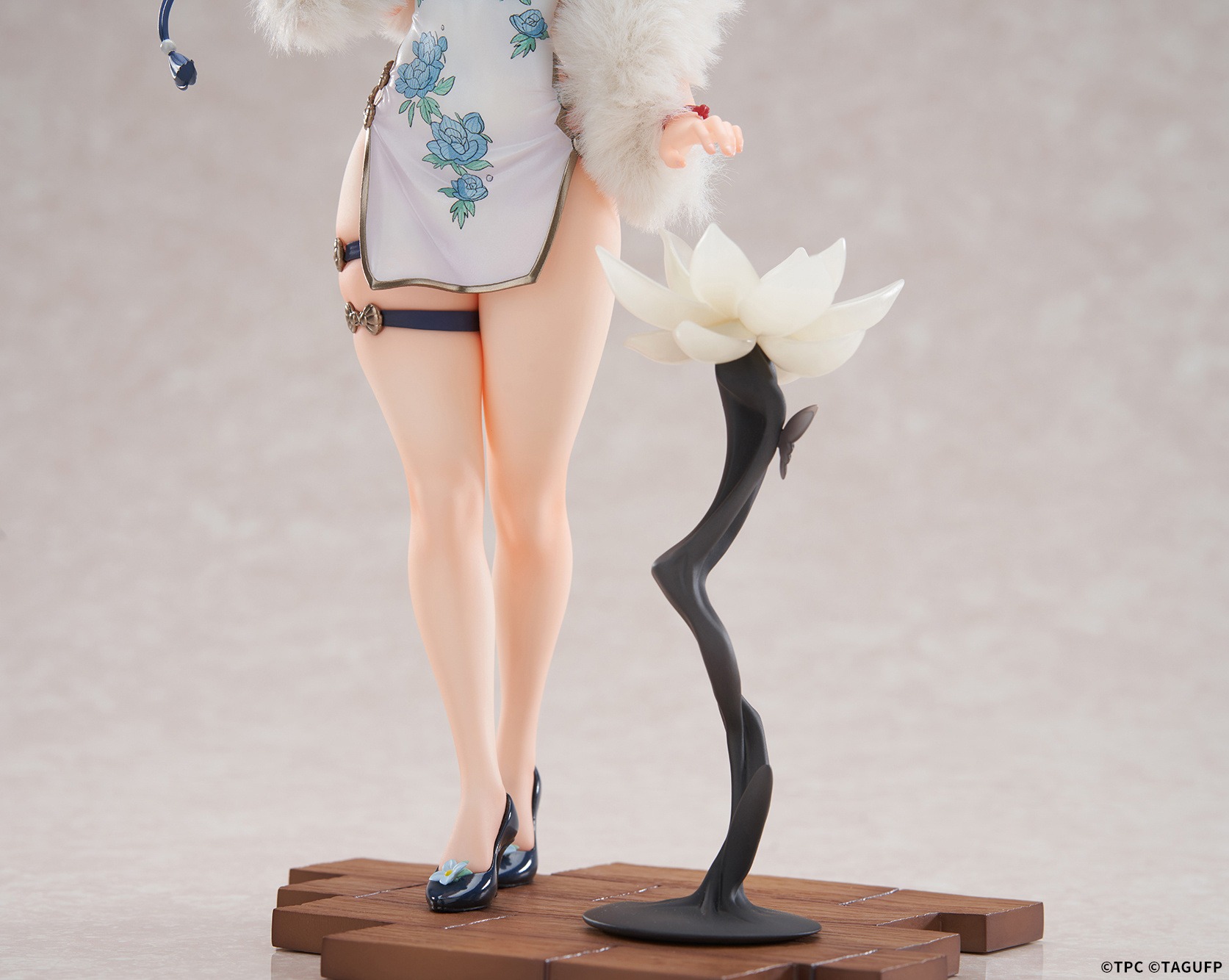 Scaled Figure 1/7 Takarada Rikka - China Dress Ver. Gridman Universe By APEX