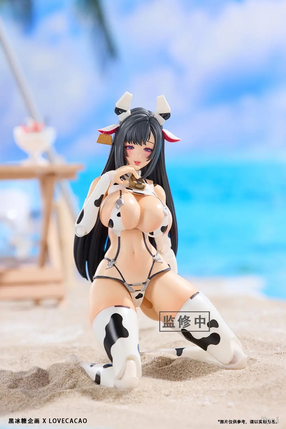 Action Figure 1/12 Milky White Cow Girl / Hei Bing Tang Qi Hua - Illustration by LOVECACAO By Black Rock Sugar