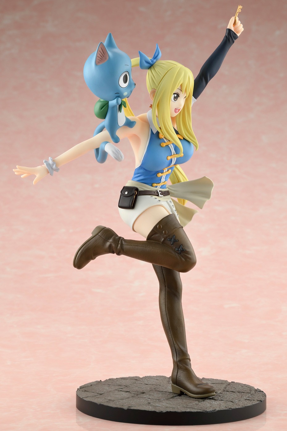 Scaled Figure 1/8 Lucy Heartfilia - Wink Ver. Fairy Tail By Bellfine