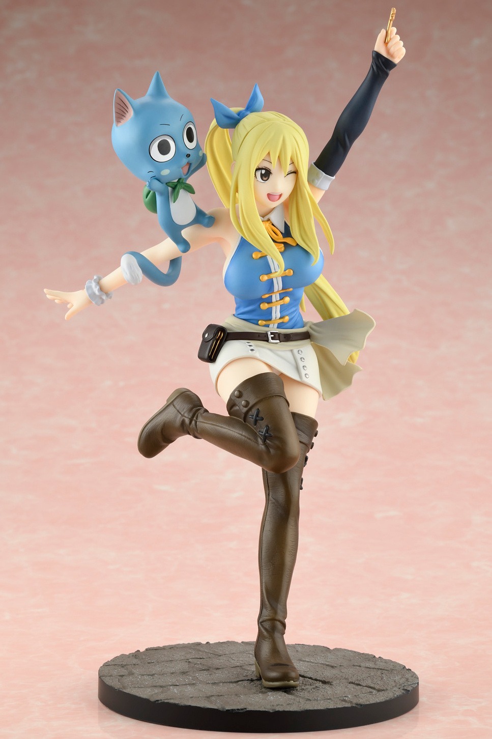 Scaled Figure 1/8 Lucy Heartfilia - Wink Ver. Fairy Tail By Bellfine