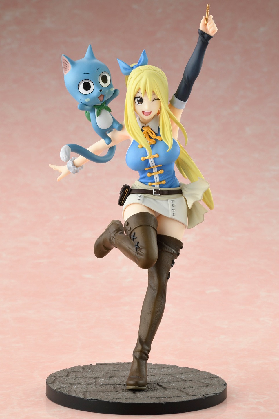 Scaled Figure 1/8 Lucy Heartfilia - Wink Ver. Fairy Tail By Bellfine