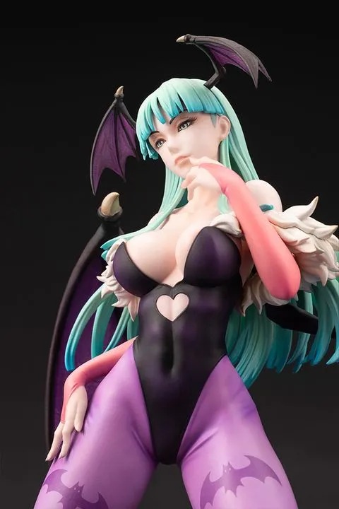 Scaled Figure 1/7 Morrigan Aensland - DARKSTALKERS By Kotobukiya