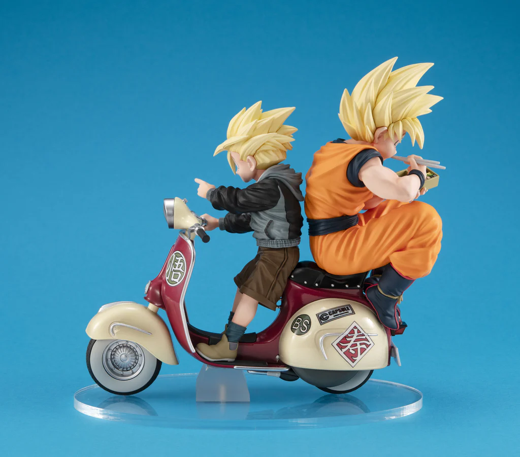 Desktop Real McCoy EX Super Saiyan Son Goku & Super Saiyan Son Gohan & Bike - Dragon Ball Z By MegaHouse