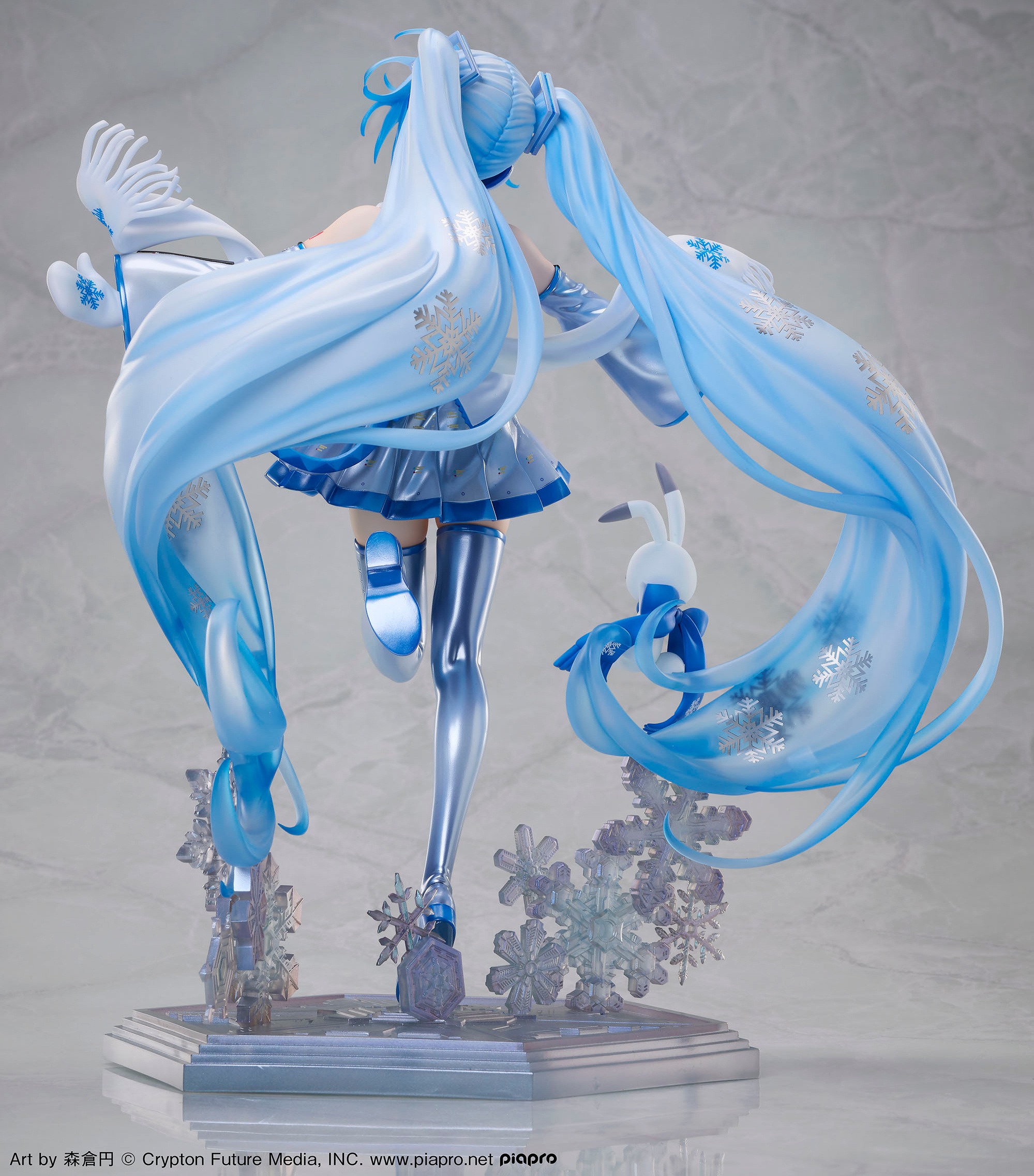 Scaled Figure 1/7 Snow Miku - Sky Town 10th Anniversary Ver. Vocaloid By Design COCO