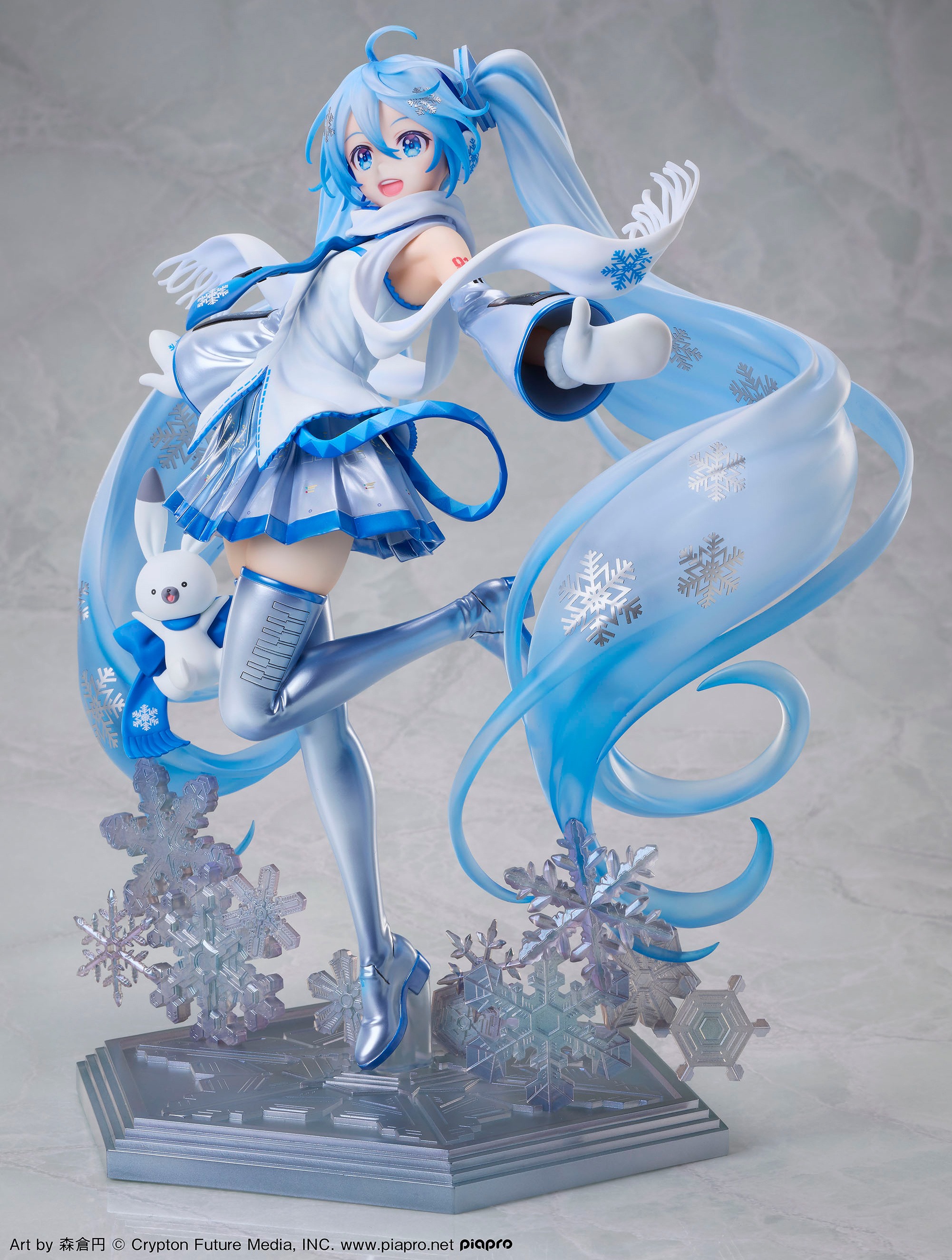 Scaled Figure 1/7 Snow Miku - Sky Town 10th Anniversary Ver. Vocaloid By Design COCO