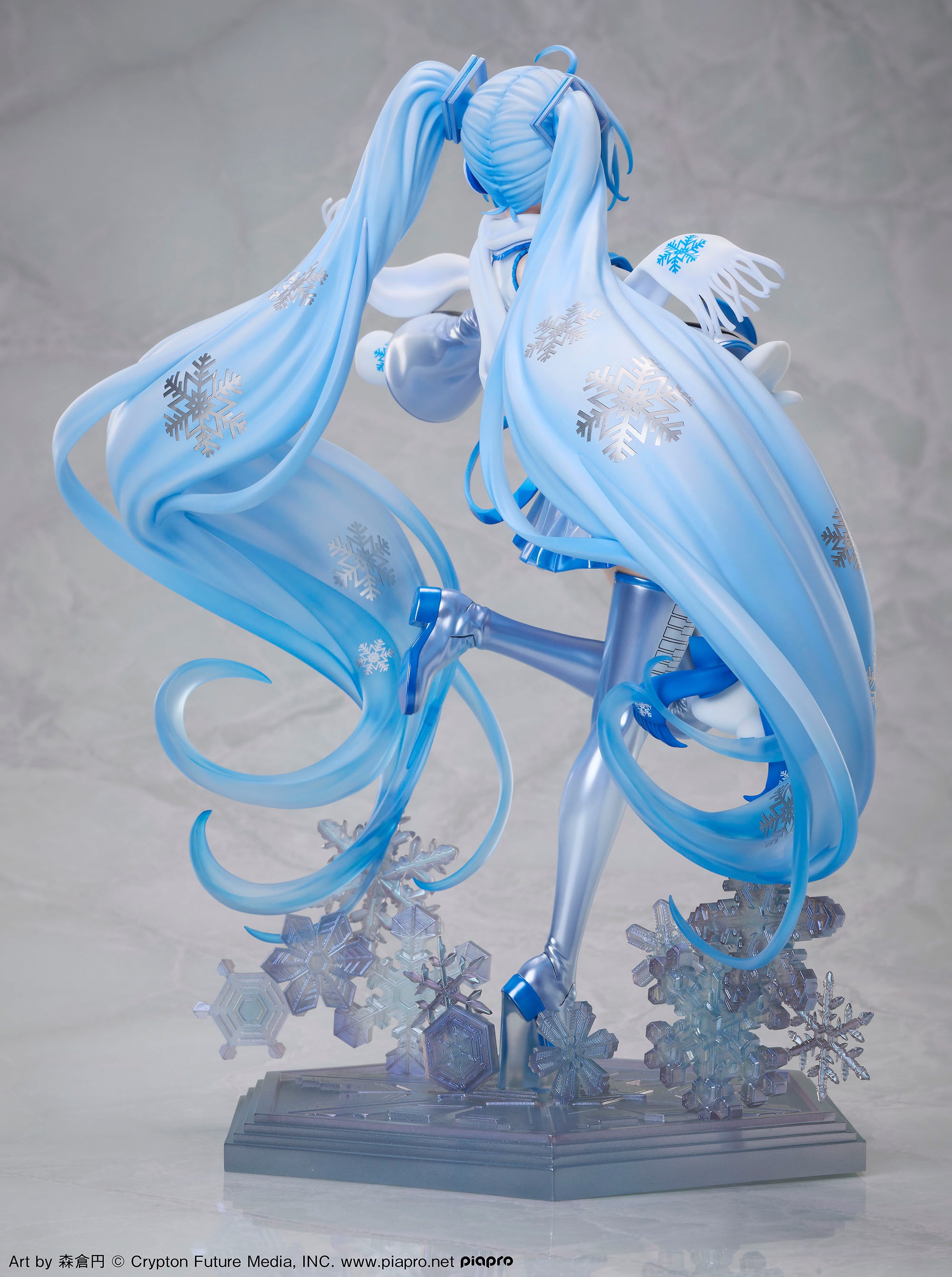 Scaled Figure 1/7 Snow Miku - Sky Town 10th Anniversary Ver. Vocaloid By Design COCO
