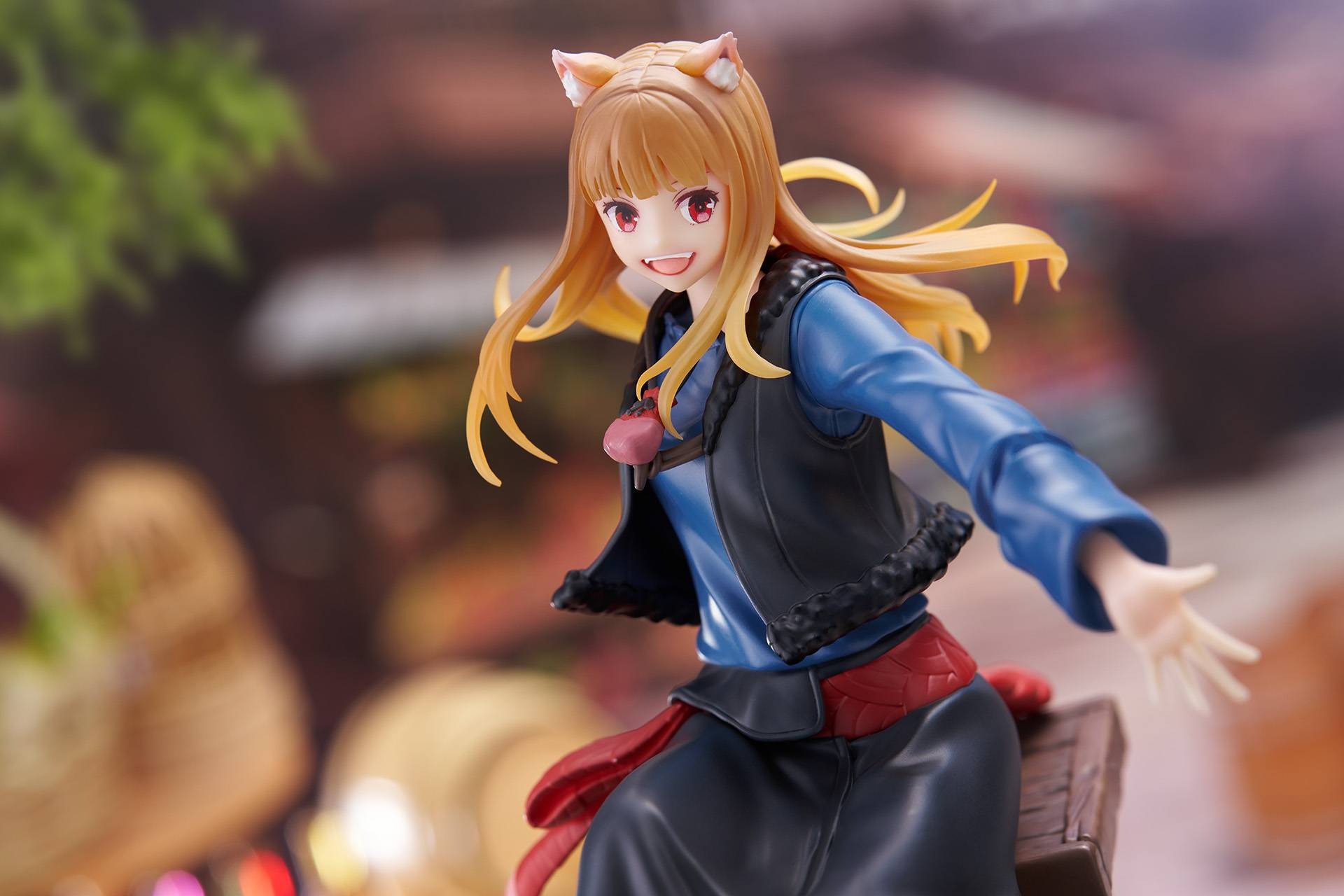 Dressta Figure Holo - Spice and Wolf / Ookami to Koushinryou (24cm) By Taito