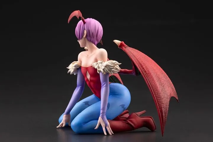 Scaled Figure 1/7 Lilith - DARKSTALKERS Byย Kotobukiya