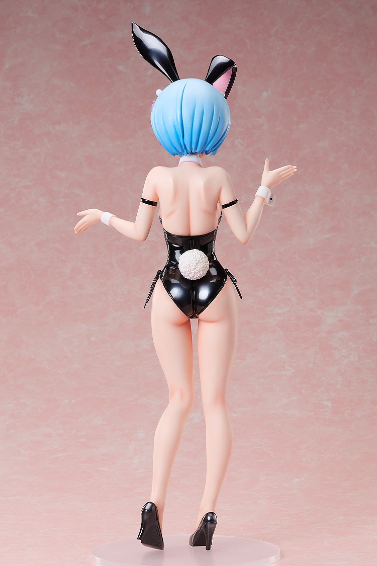 Scaled Figure 1/4 Rem - Bunny Ver Bare Leg Ver. 2nd Re:Zero Kara Hajimeru Isekai Seikatsu By FREEing