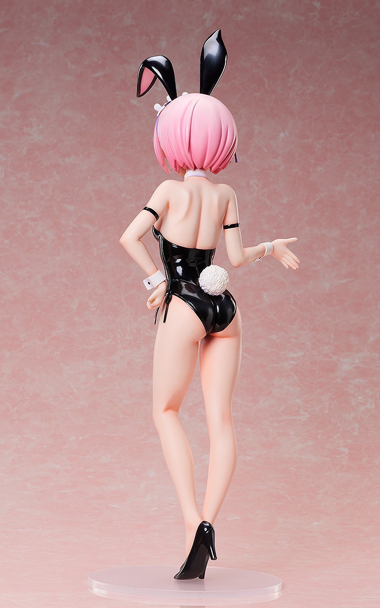 Scaled Figure 1/4 Ram - Bare Leg Bunny 2nd Ver. Re:Zero Kara Hajimaru Isekai Seikatsu By FREEing
