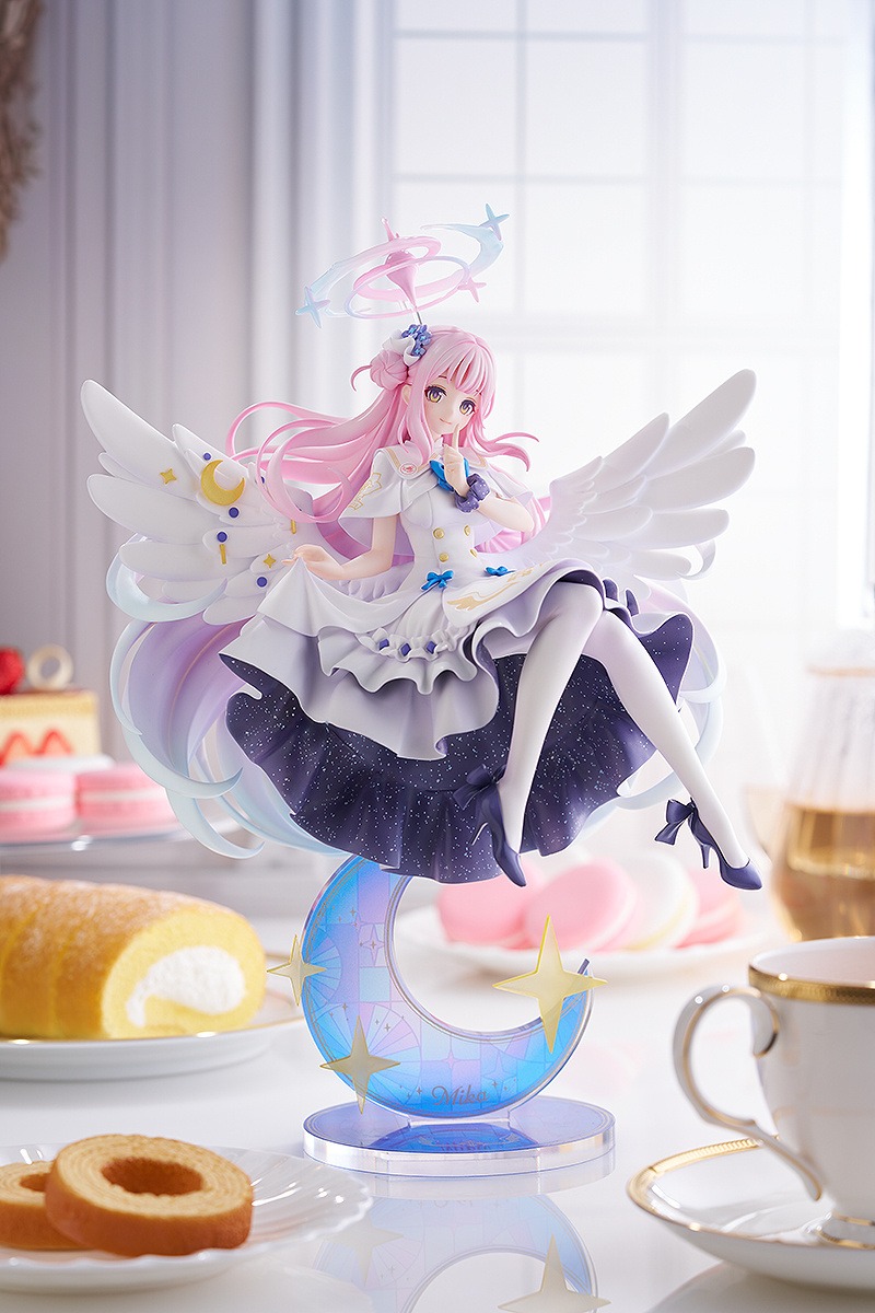 Scaled Figure 1/7 Misono Mika - Call of the Stars Ver. Blue Archive By Good Smile Company