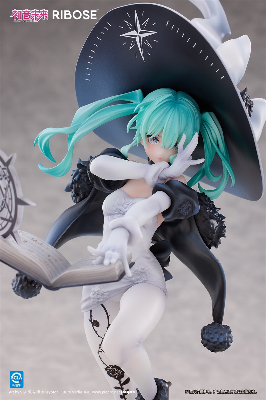 Scaled Figure 1/8 RISE UP Hatsune Miku - Fantasia Witch Ver. Vocaloid By RIBOSE