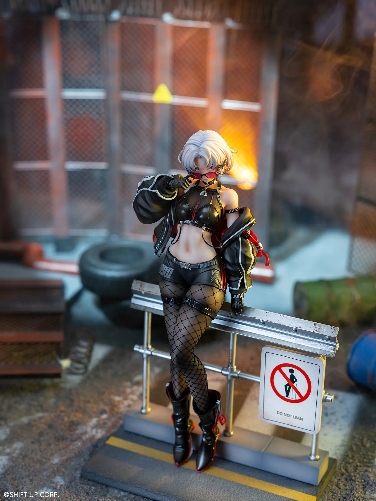 Scaled Figure 1/6 Drake - Villain Racer Standard & Deluxe Edition Ver. Goddess of Victory: NIKKE By Kawa Design