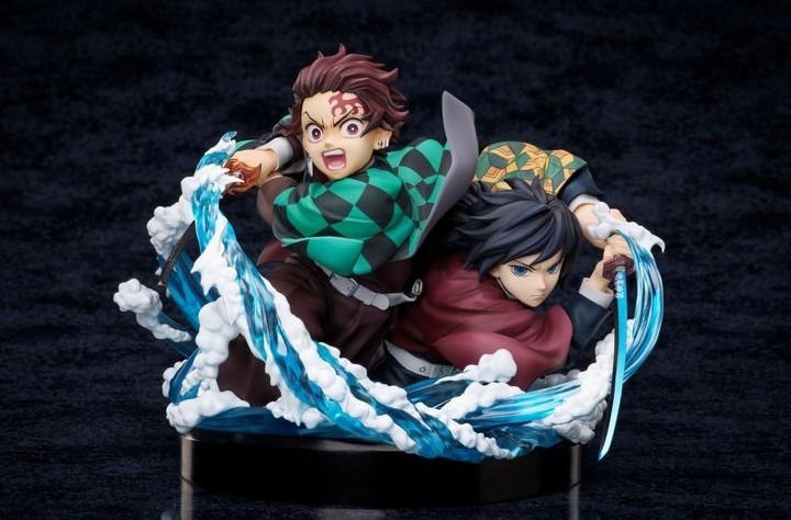 Non Scaled Figure Kamado Tanjiro & Tomioka Giyu - Kimetsu no Yaiba By ANIPLEX+ By ANIPLEX+