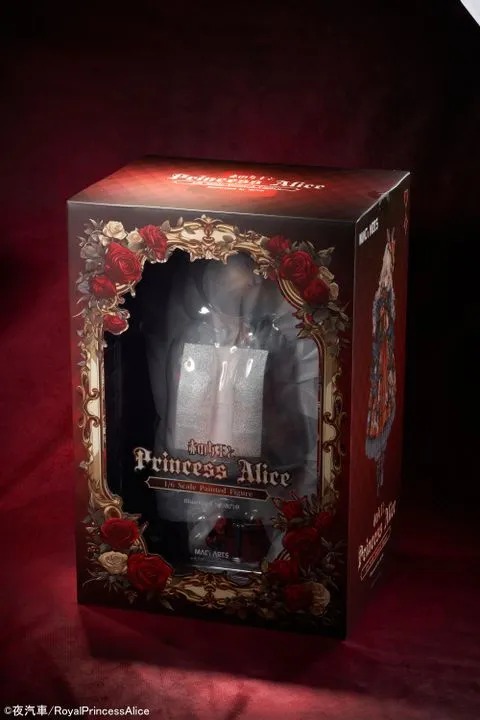 Scaled Figure 1/6 Red Queen and Princess Alice - Illustration by Yogisya By Magi Arts