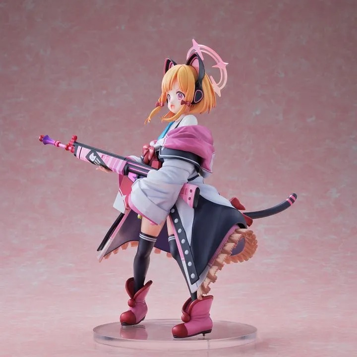 Scaled Figure 1/6 Saiba Momoi - Blue Archive By Union Creative