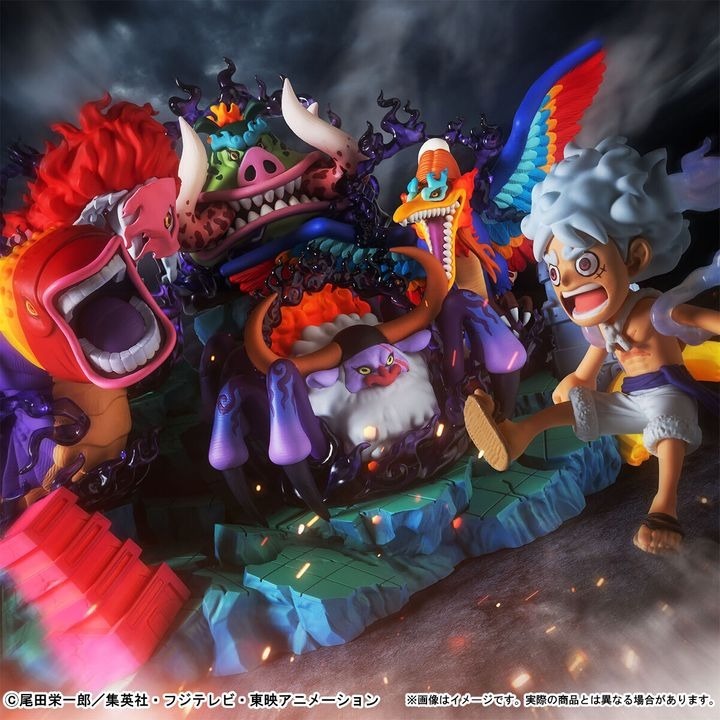 One Piece WCF World Collectable Figure Premium Monkey D. Luffy vs the Five Elders By Premium Bandai