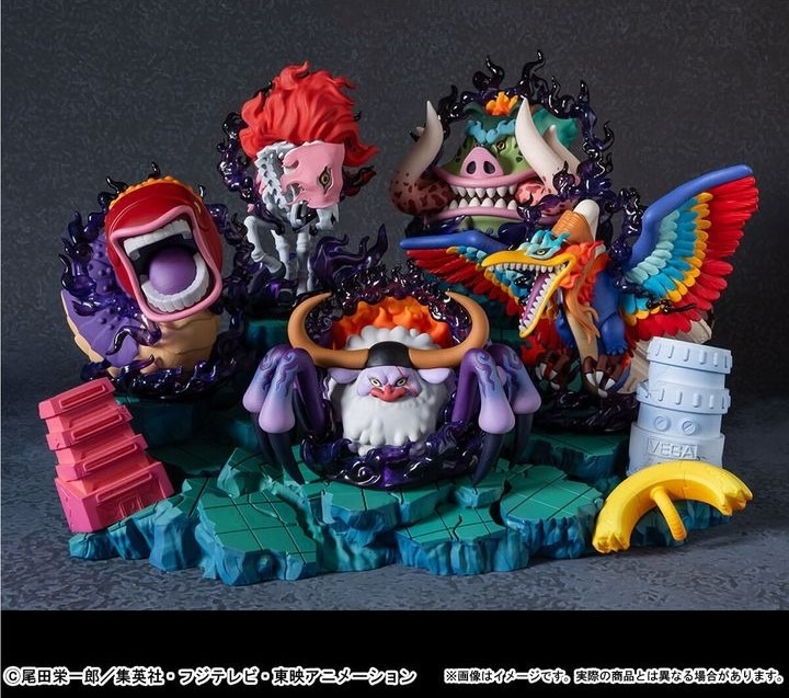 One Piece WCF World Collectable Figure Premium Monkey D. Luffy vs the Five Elders By Premium Bandai