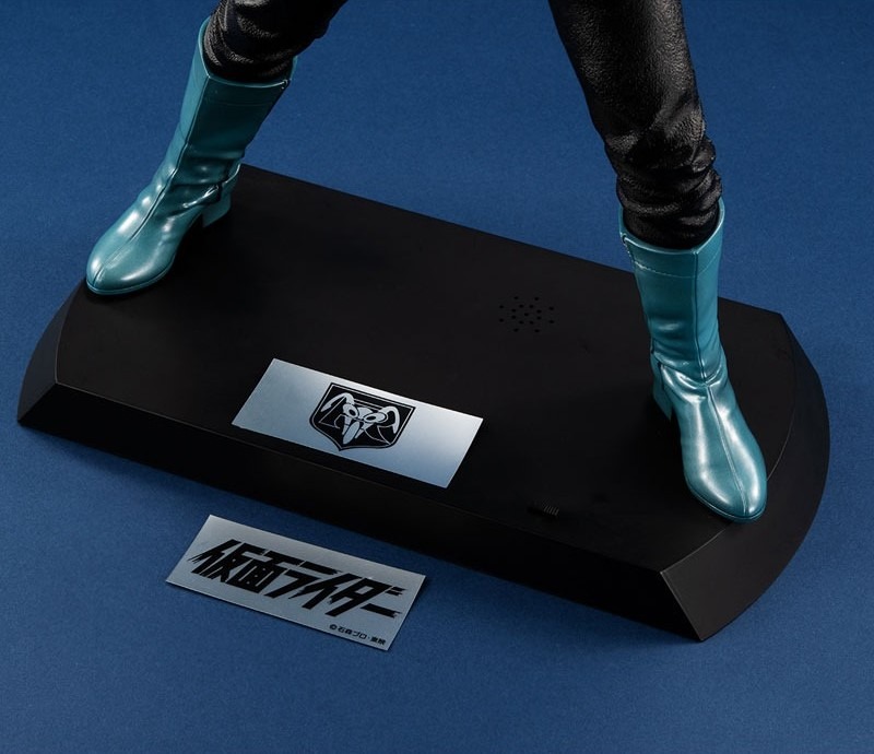 Ultimate Article Figure Kamen Rider 1 (old) (40cm) (Re-Release) By MegaHouse