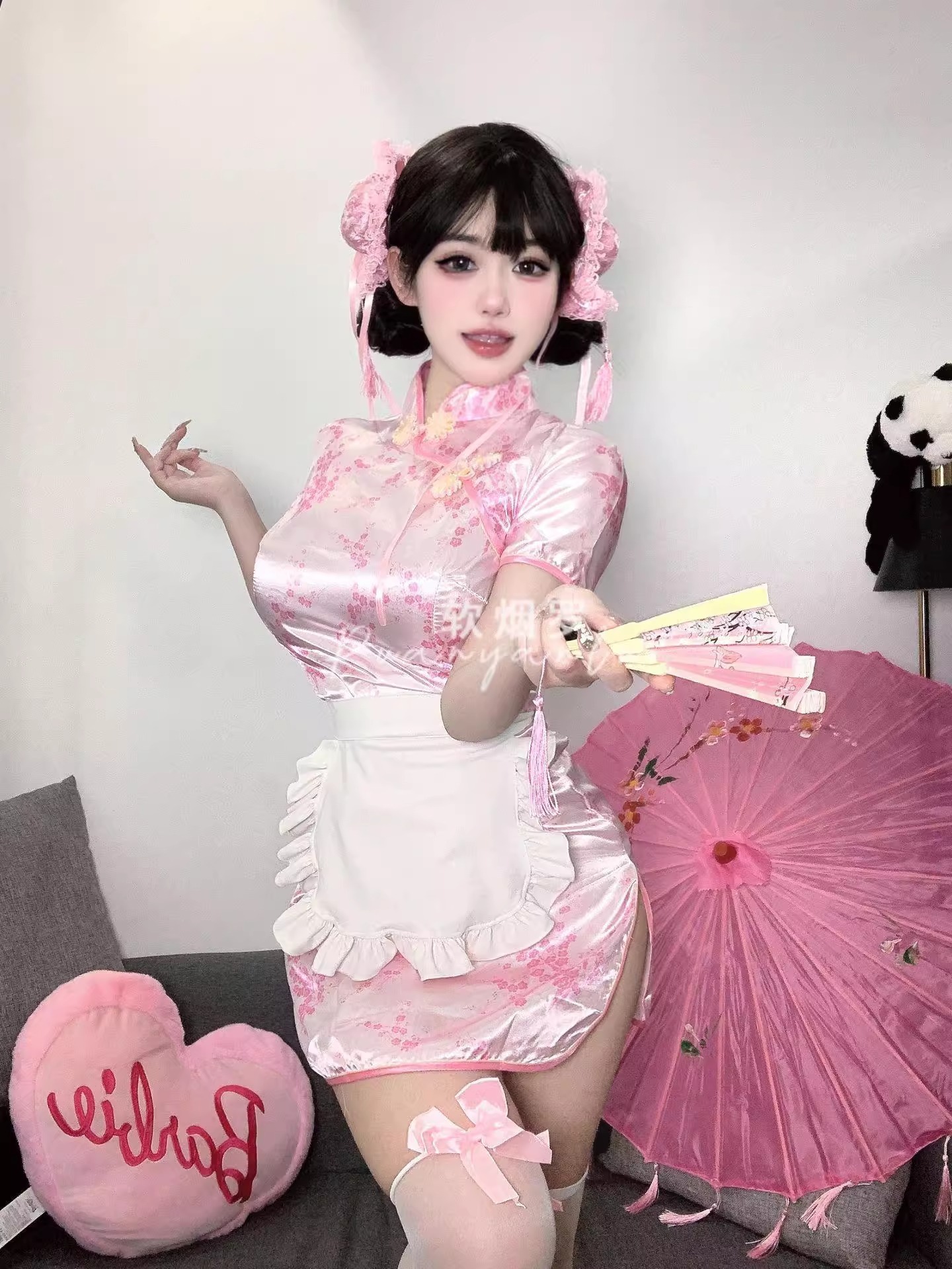 Kostum Cosplay Jepang/Cina Seksi Lingerie Wanita Douyin - Cheongsam Maid Pink Sakura + Apron