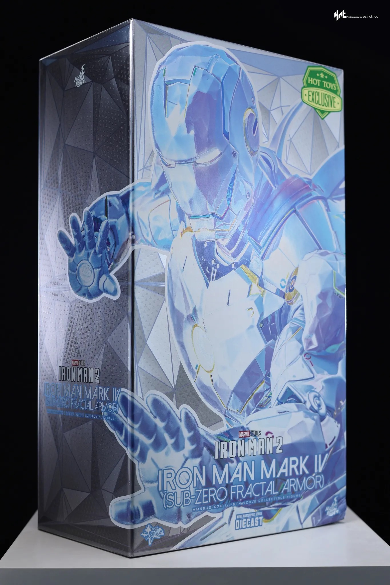 [READY STOCK ITEM] Limited Edition Action Figure 1/6 Iron Man Mark IV Sub-Zero Fractal Armor Exclusive Ver. By Hot Toys