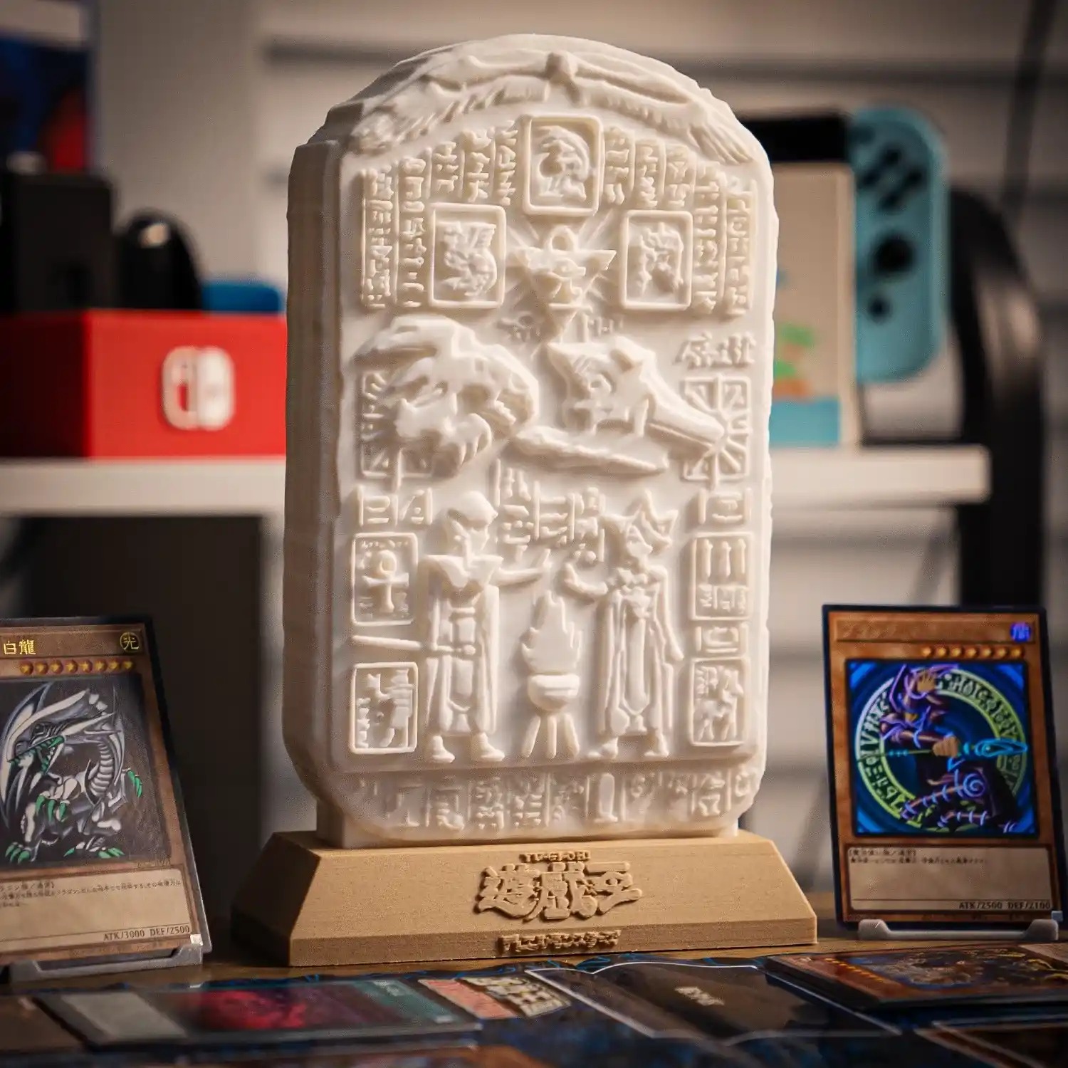 Ancient Stone Tablet of Lost Memories Night Lamp Diorama Atem vs Seto Firaun Tablet Ver. - Yu-Gi-Oh