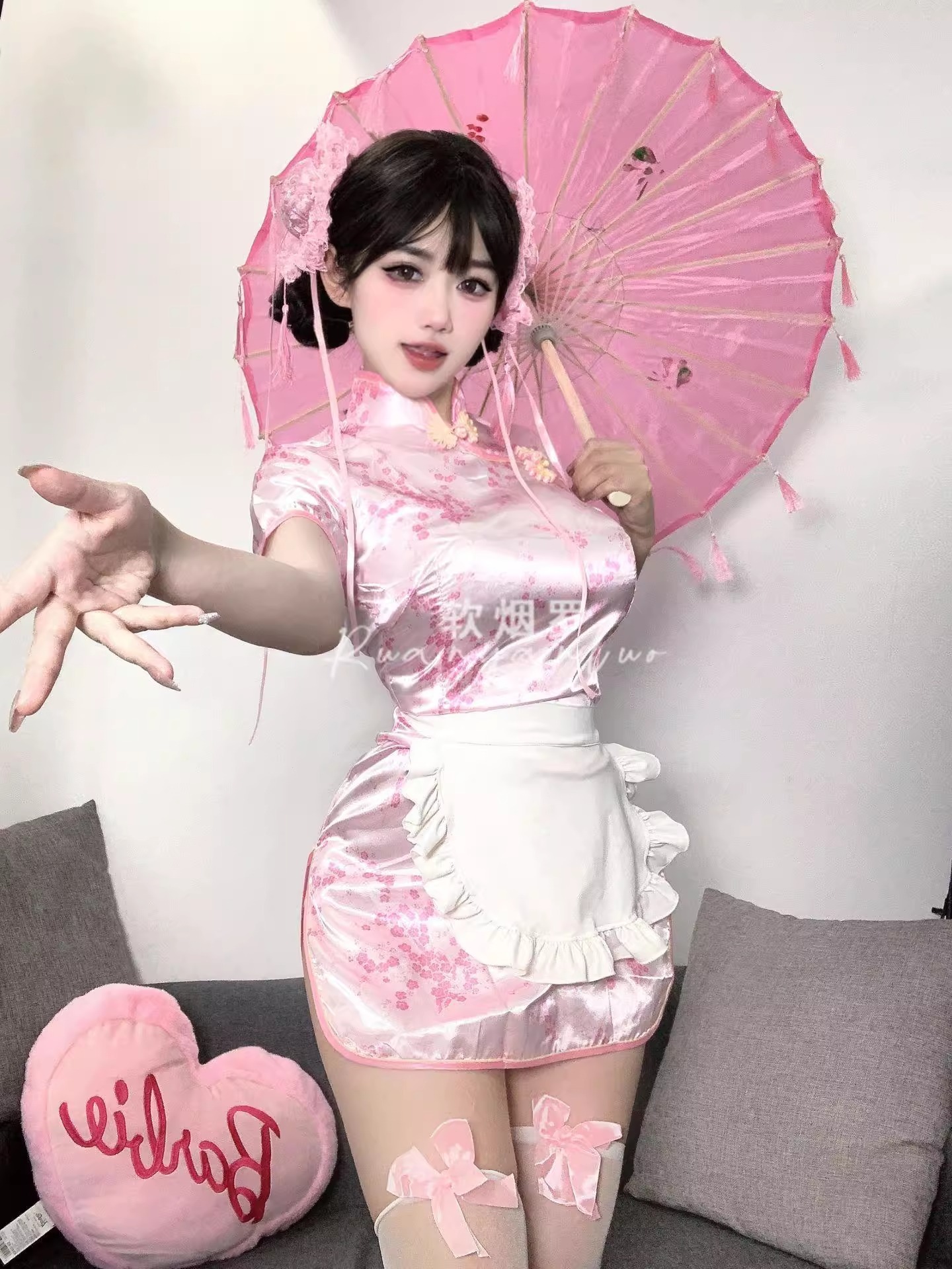 Kostum Cosplay Jepang/Cina Seksi Lingerie Wanita Douyin - Cheongsam Maid Pink Sakura + Apron