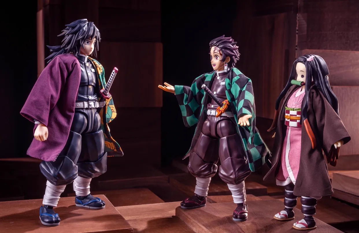 SHF S.H.Figuarts Nezuko Kamado custom made brown cape & pink kimono outfit clothes only - Kimetsu No Yaiba / Demon Slayer By Otaku Kingdom
