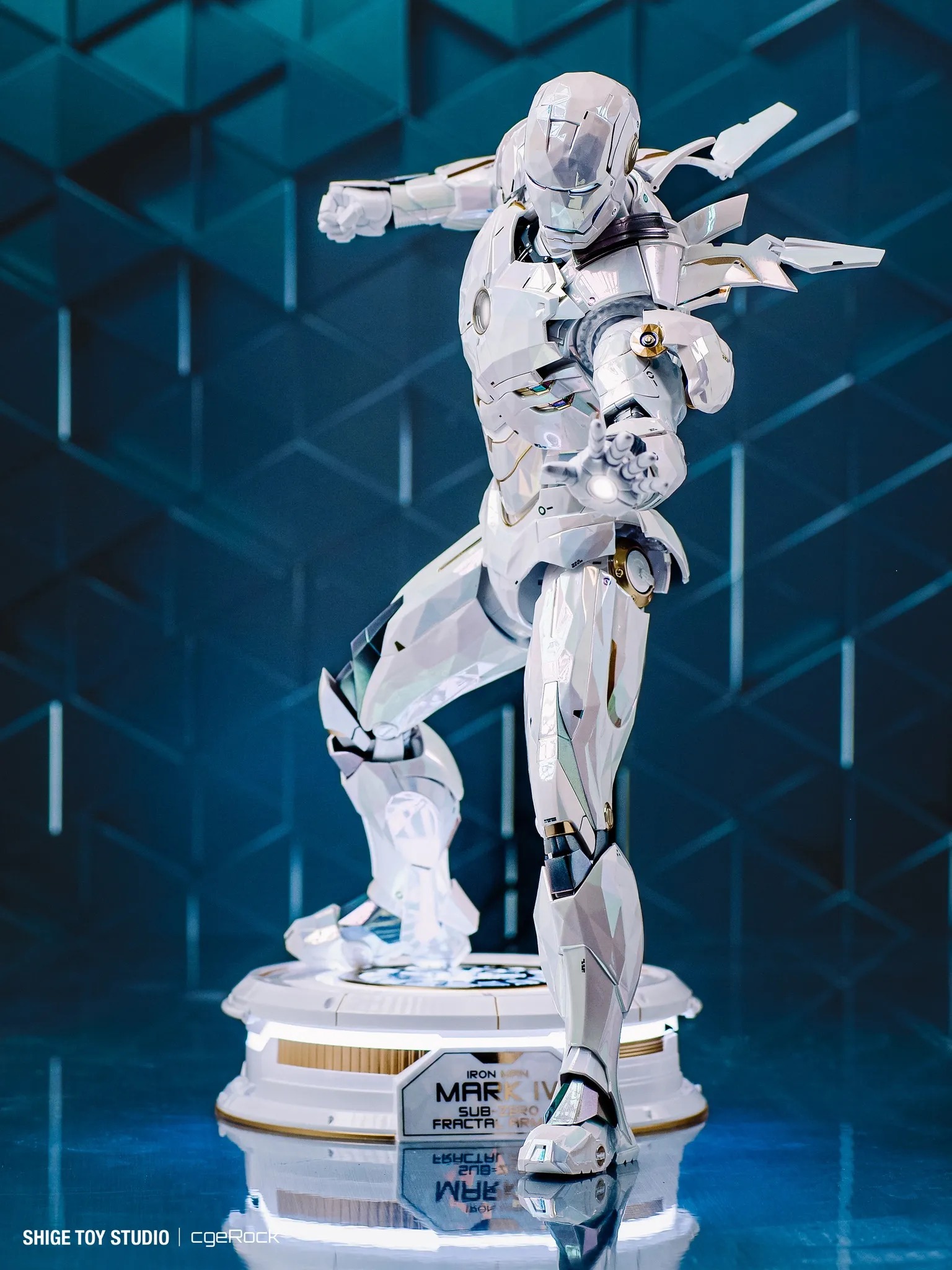 [READY STOCK ITEM] Limited Edition Action Figure 1/6 Iron Man Mark IV Sub-Zero Fractal Armor Exclusive Ver. By Hot Toys